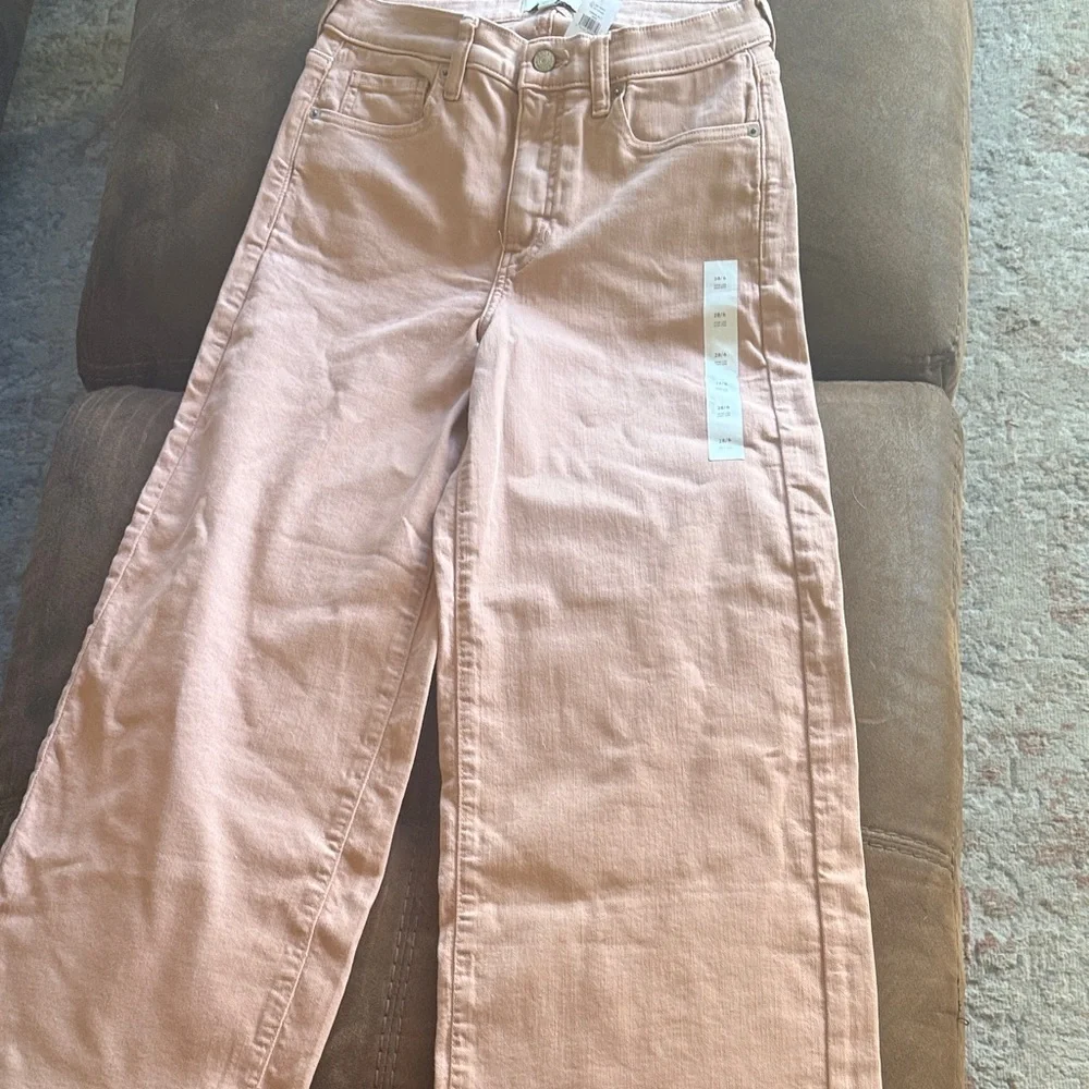 Cropped wide Leg salmon colored Women’s Jeans - Picture 4 of 5